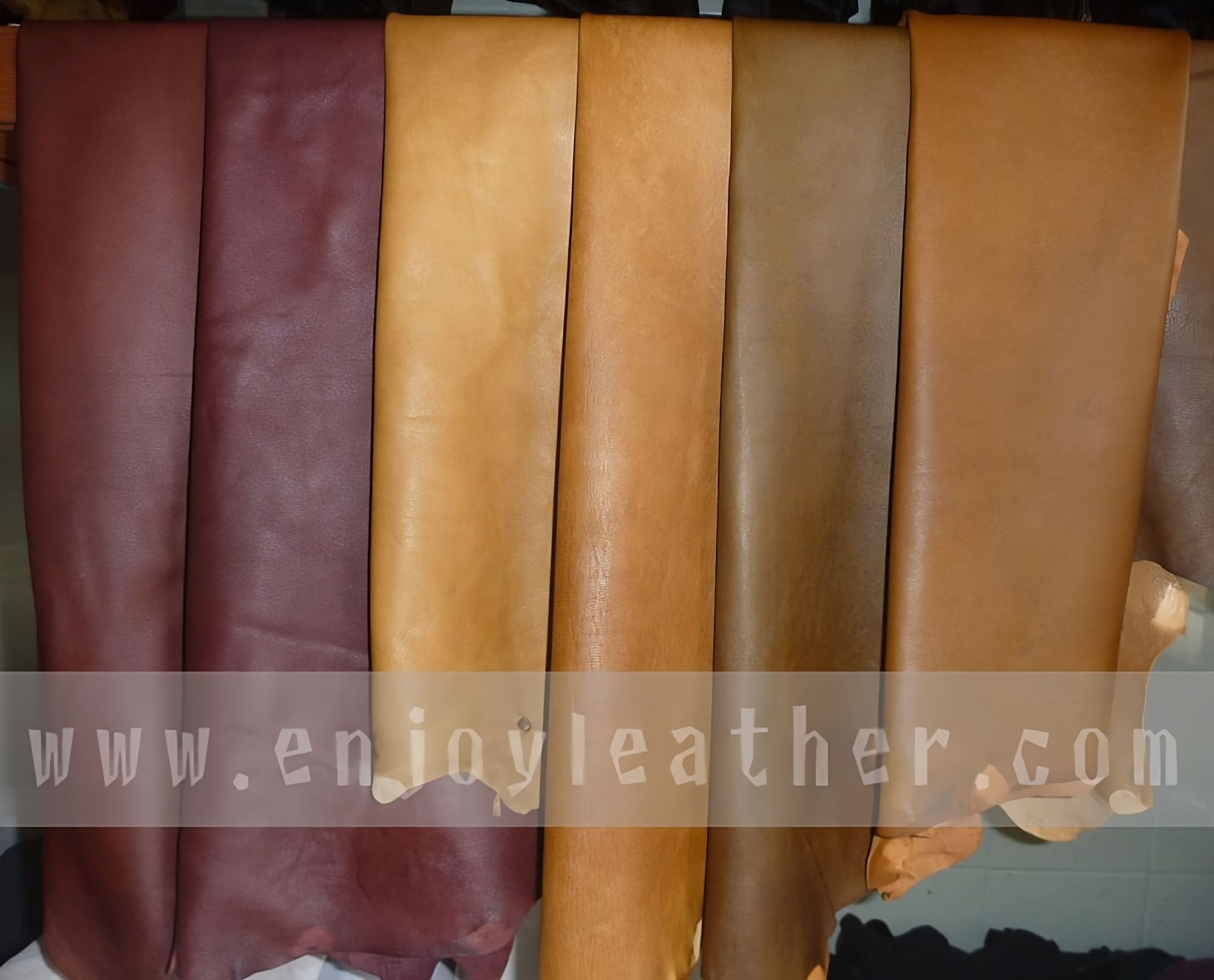 Bahan Baku Kerajinan Kulit & Bahan Penolong